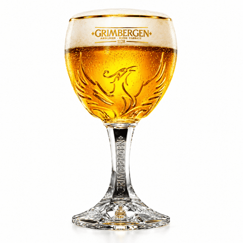 Grimbergen Bierkelch 0,33 l gefüllt mit goldgelbem Bier und cremiger Schaumkrone